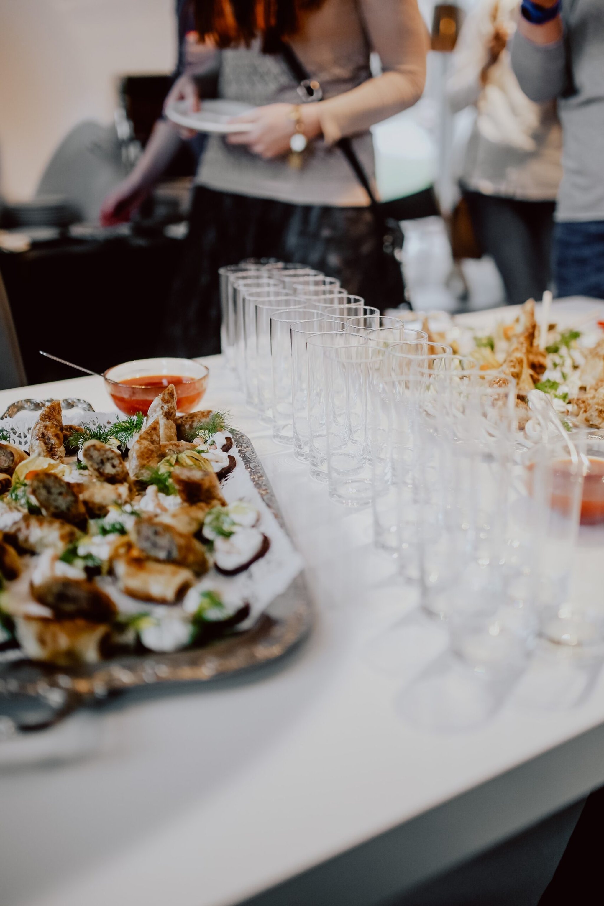 Immagine per il podcast: Mangiare in compagnia fa bene alla salute: lo dicono due studi